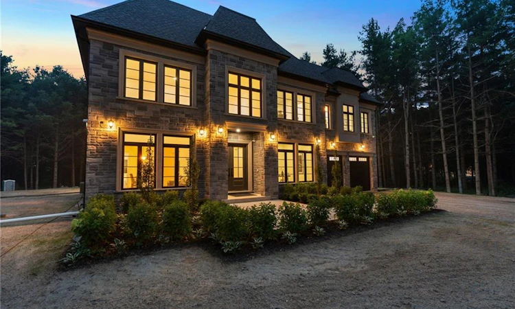 5 West Harris Road