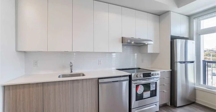 609-160 Canon Jackson Drive, Toronto, ON, M6M 0B7 - 11