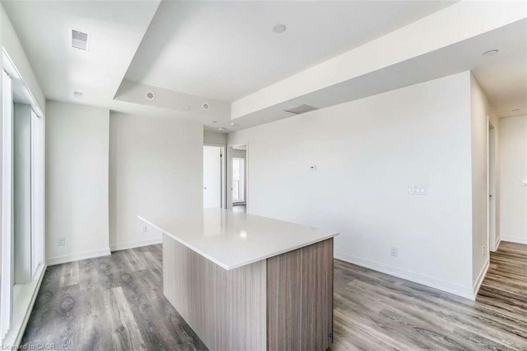 609-160 Canon Jackson Drive, Toronto, ON, M6M 0B7 - 16