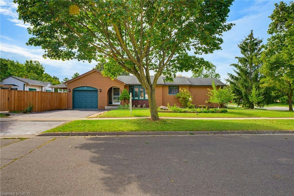35 Windy Ridge Drive, Kitchener, ON, N2P 1R9