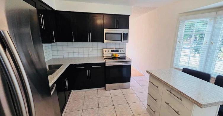 38-38 Elora Drive, Hamilton, ON, L9C 7L5 - 7