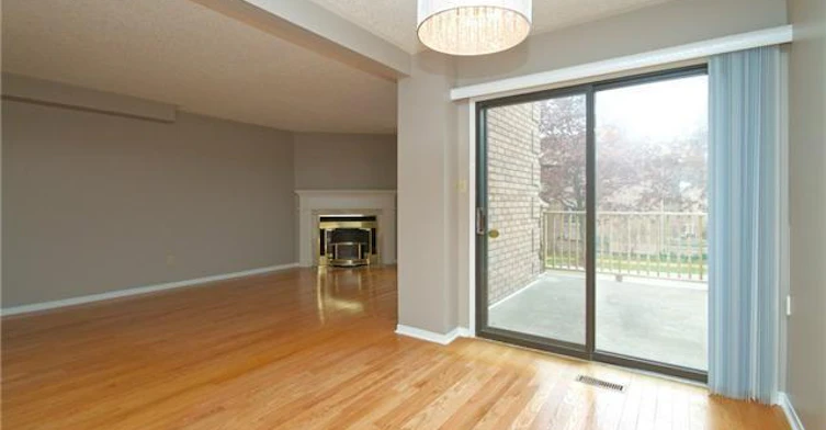 38-38 Elora Drive, Hamilton, ON, L9C 7L5 - 3
