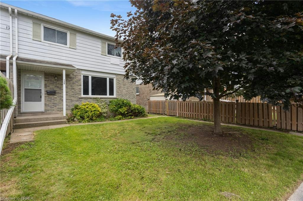 12B-18 Oakhill Drive, Brantford, ON, N3T 0J2