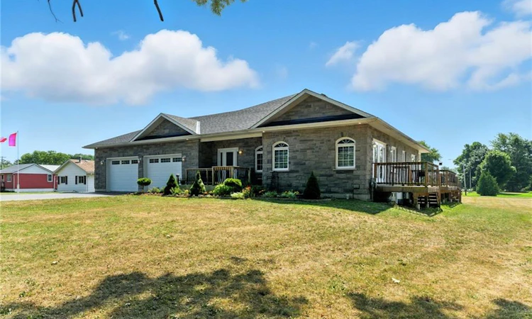 1026 Front Road