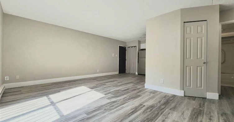 6-329 Northlake Drive, Waterloo, ON, N2V 1Z1 - 7