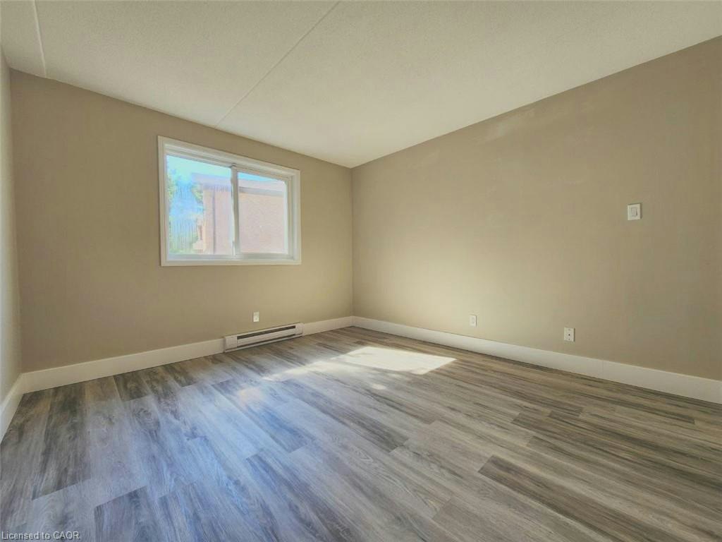 6-329 Northlake Drive, Waterloo, ON, N2V 1Z1 - 14