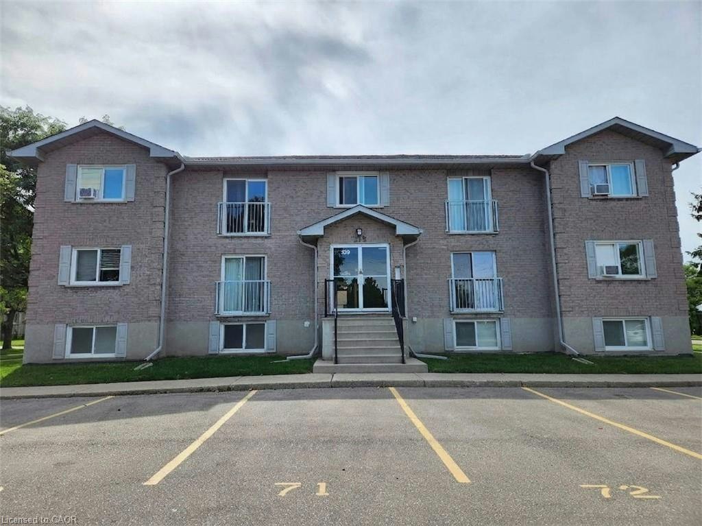 6-329 Northlake Drive, Waterloo, ON, N2V 1Z1 - 2