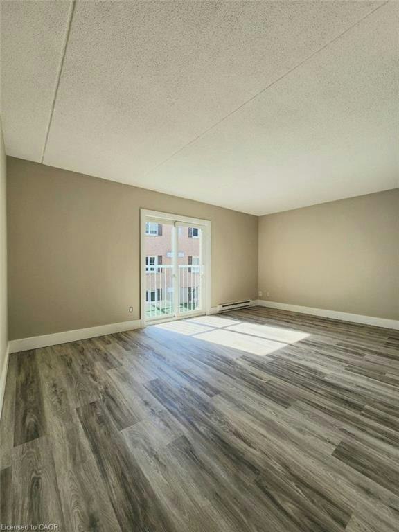6-329 Northlake Drive, Waterloo, ON, N2V 1Z1 - 9