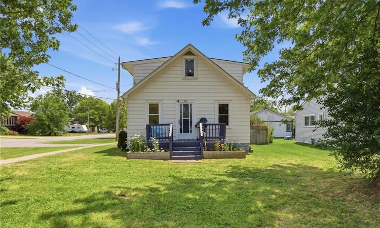 1217 Orchard Avenue