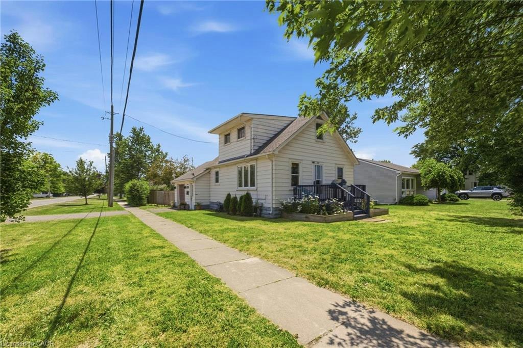 1217 Orchard Avenue, Fort Erie, ON, L2A 3C8 - 2