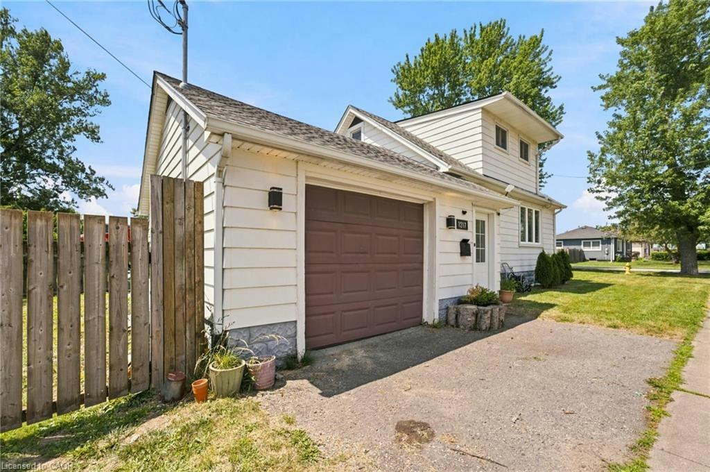 1217 Orchard Avenue, Fort Erie, ON, L2A 3C8 - 4