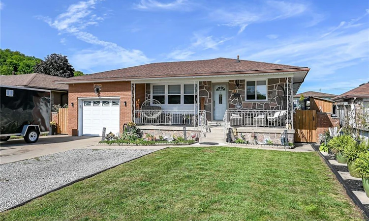 7 Glen Allen Drive