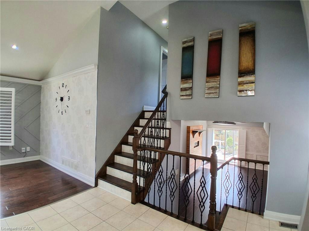 50 Shadetree Crescent, Hamilton, ON, L8J 3X1 - 4