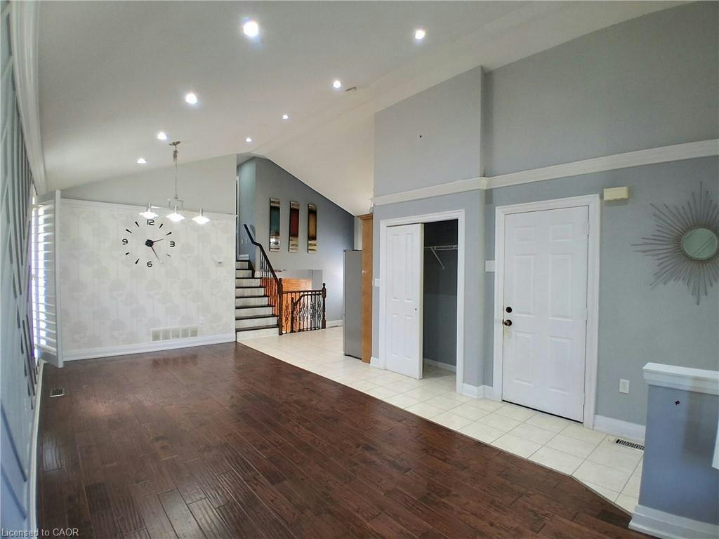 50 Shadetree Crescent, Hamilton, ON, L8J 3X1 - 2