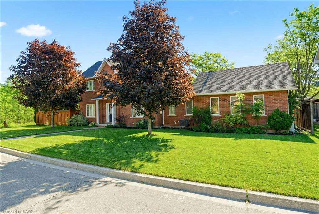 7-1745 Creek Way, Burlington, ON, L7L 7E1