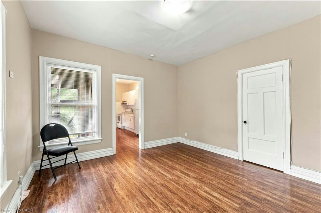 2-102 Herkimer Street, Hamilton, ON, L8P 2G7 - 16