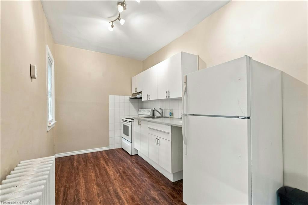 2-102 Herkimer Street, Hamilton, ON, L8P 2G7 - 13