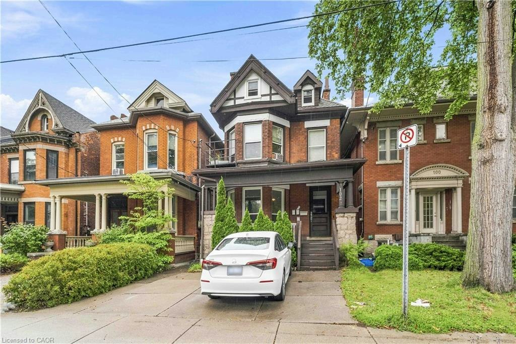 2-102 Herkimer Street, Hamilton, ON, L8P 2G7 - 2
