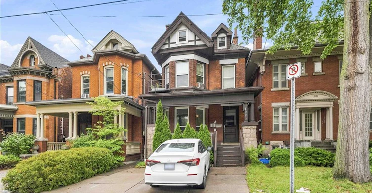 2-102 Herkimer Street, Hamilton, ON, L8P 2G7 - 2