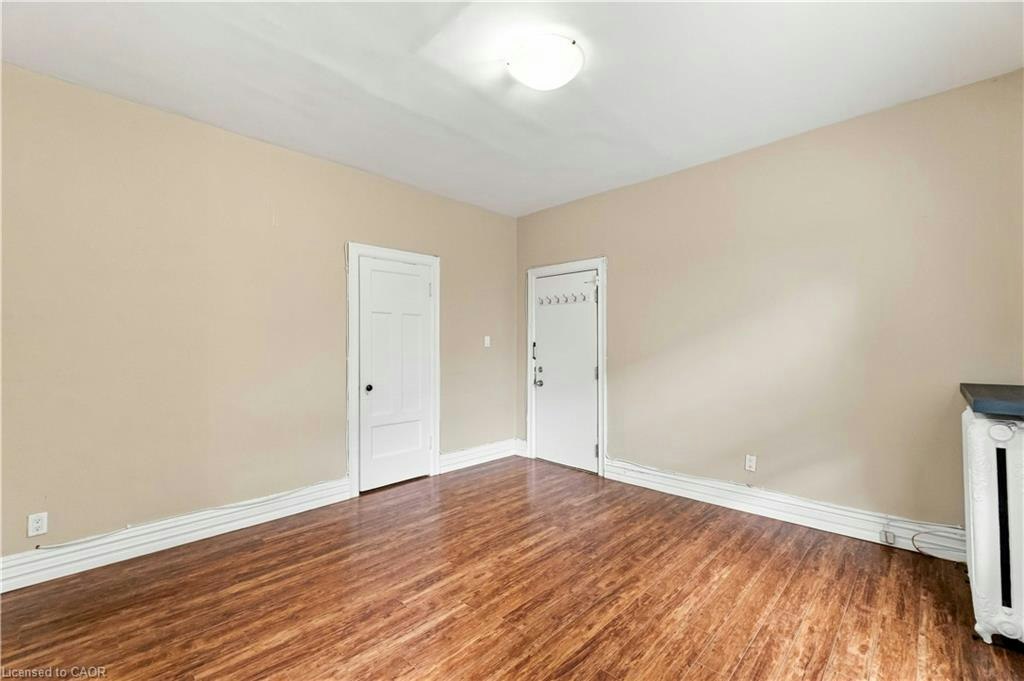 2-102 Herkimer Street, Hamilton, ON, L8P 2G7 - 9