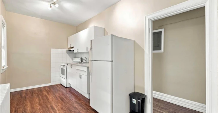 2-102 Herkimer Street, Hamilton, ON, L8P 2G7 - 12