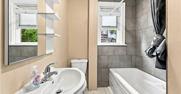 2-102 Herkimer Street, Hamilton, ON, L8P 2G7 - 17