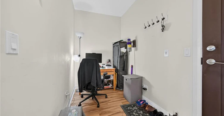 605-55 Eglinton Avenue W, Mississauga, ON, L5R 0E4 - 13