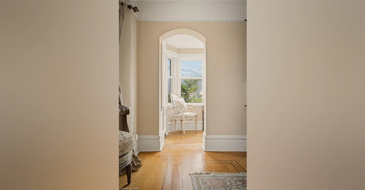 74 Oak Knoll Drive, Hamilton, ON, L8S 4C4 - 9