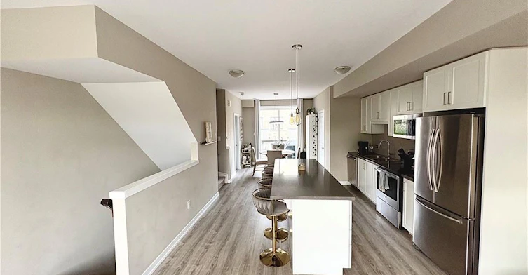 69 Esplanade Lane, Grimsby, ON, L3M 0H2 - 9