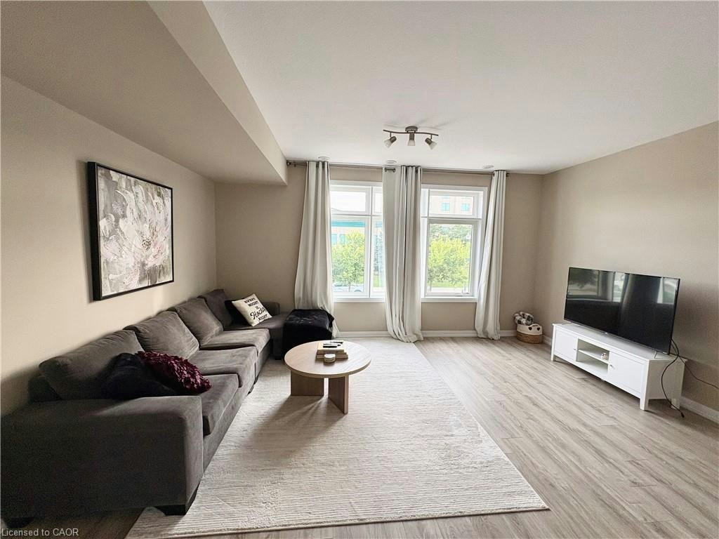 69 Esplanade Lane, Grimsby, ON, L3M 0H2 - 4