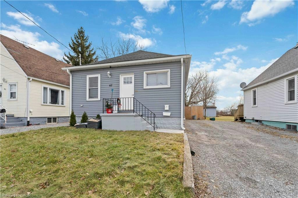 LOWER-65 Almond Street, Welland, ON, L3B 3P6 - 2
