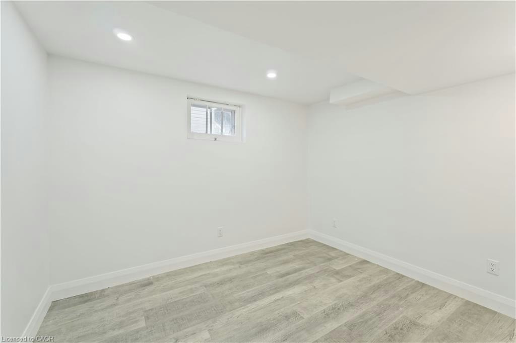 LOWER-65 Almond Street, Welland, ON, L3B 3P6 - 11