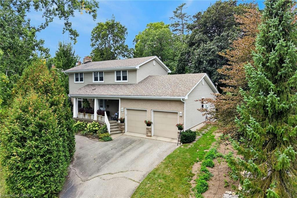 4 Gaywood Gardens, Brantford, ON, N3T 5J8