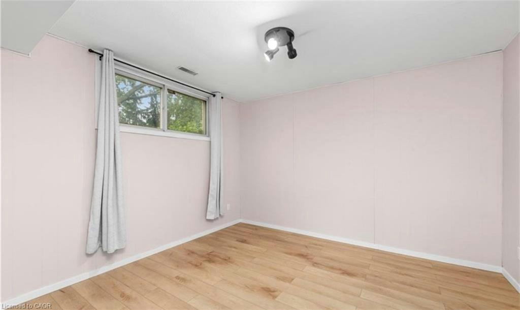 Lower-39 San Francisco Avenue, Hamilton, ON, L9C 5N8 - 4