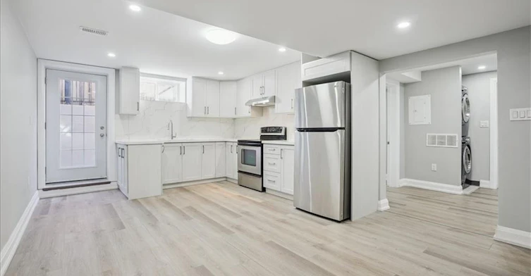 LOWER-2141 Cleaver Avenue, Burlington, ON, L7M 3R1 - 3