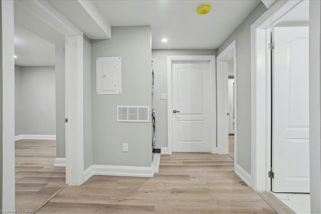 LOWER-2141 Cleaver Avenue, Burlington, ON, L7M 3R1 - 16