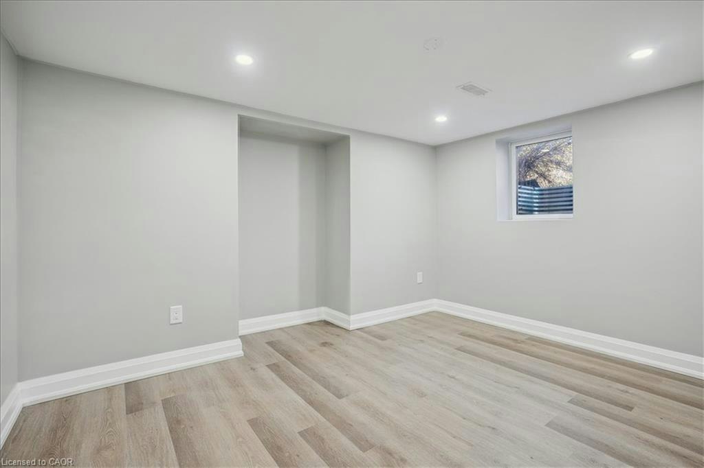 LOWER-2141 Cleaver Avenue, Burlington, ON, L7M 3R1 - 19