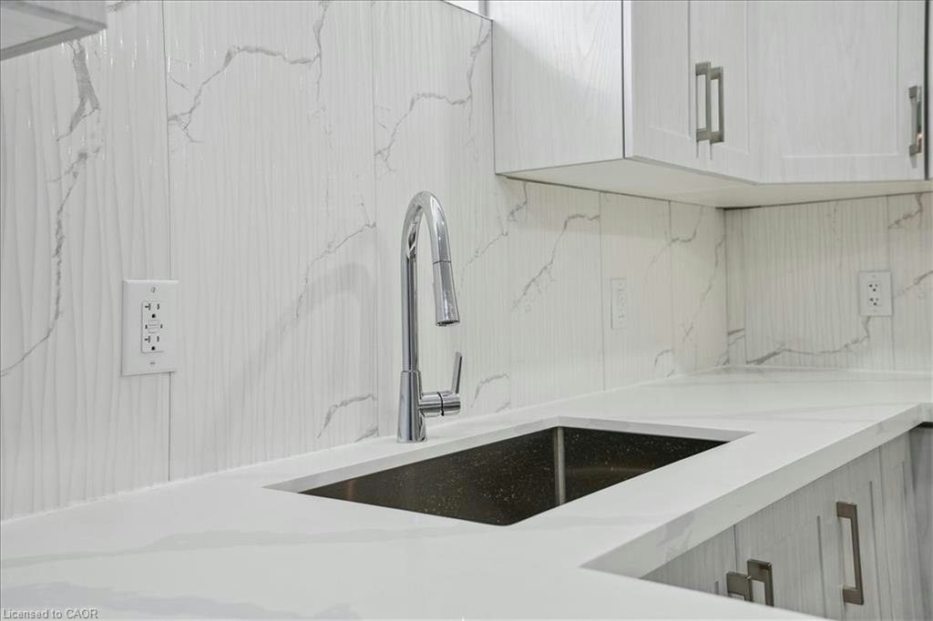 LOWER-2141 Cleaver Avenue, Burlington, ON, L7M 3R1 - 8