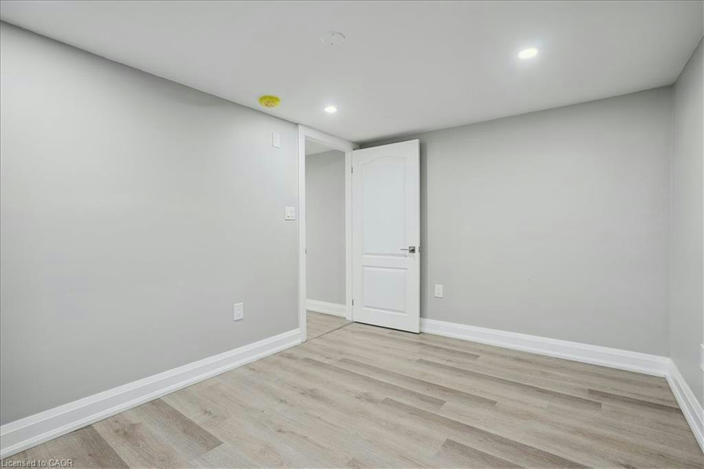 LOWER-2141 Cleaver Avenue, Burlington, ON, L7M 3R1 - 20
