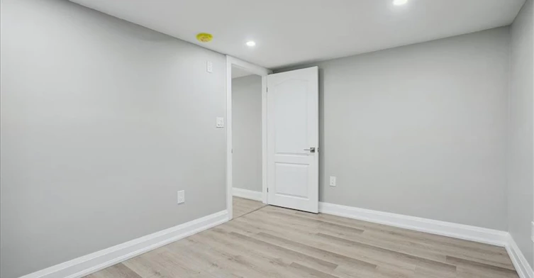 LOWER-2141 Cleaver Avenue, Burlington, ON, L7M 3R1 - 20