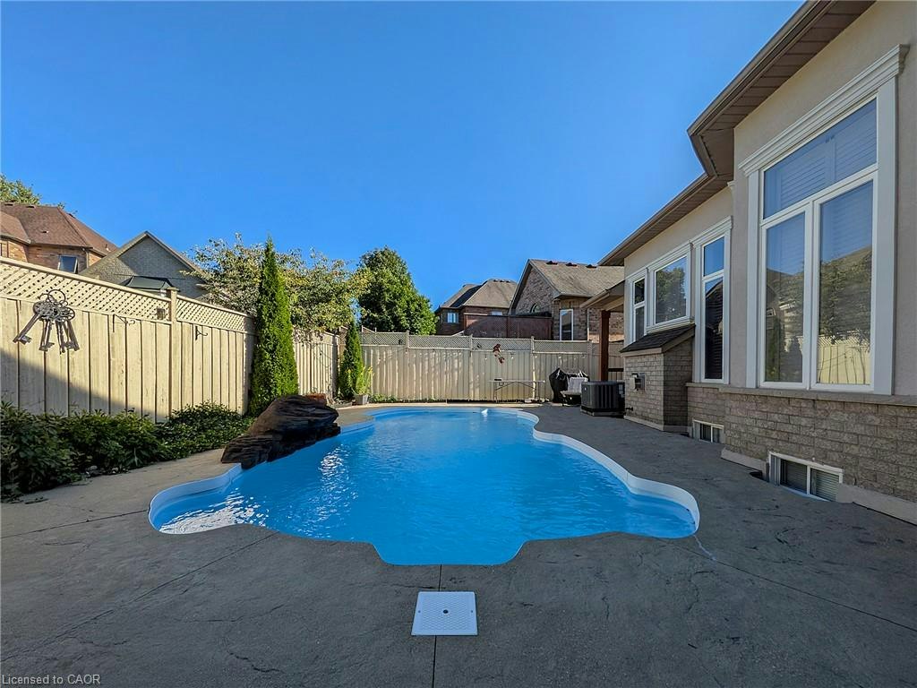 151 Moore Crescent, Hamilton, ON, L9G 4Z9 - 36