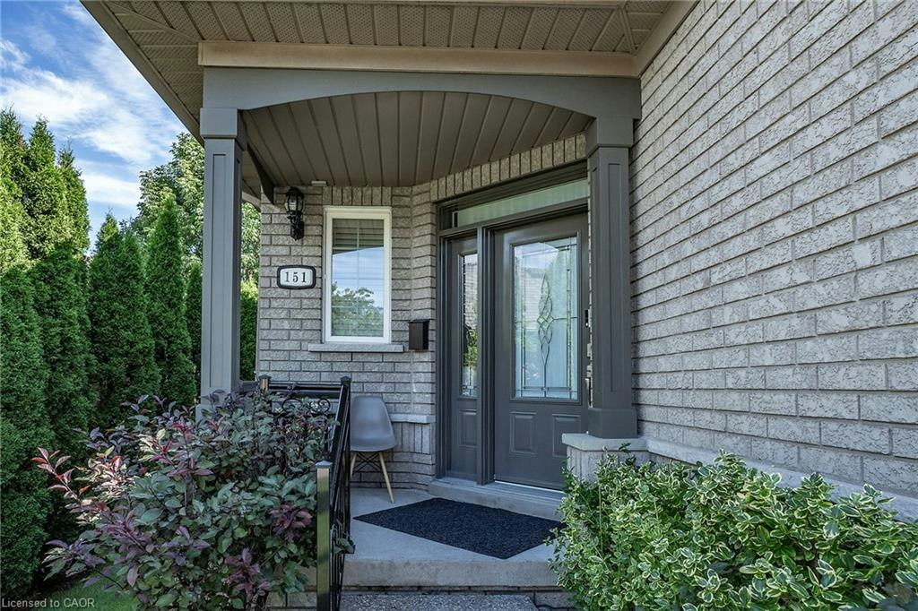 151 Moore Crescent, Hamilton, ON, L9G 4Z9 - 3