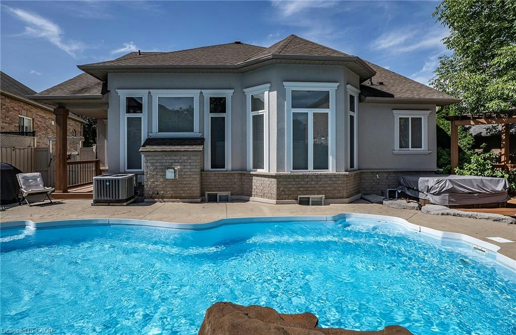 151 Moore Crescent, Hamilton, ON, L9G 4Z9 - 35
