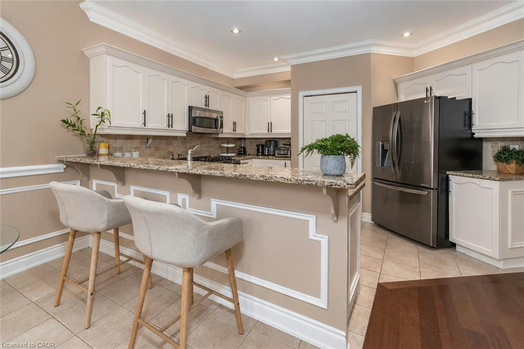 151 Moore Crescent, Hamilton, ON, L9G 4Z9 - 11