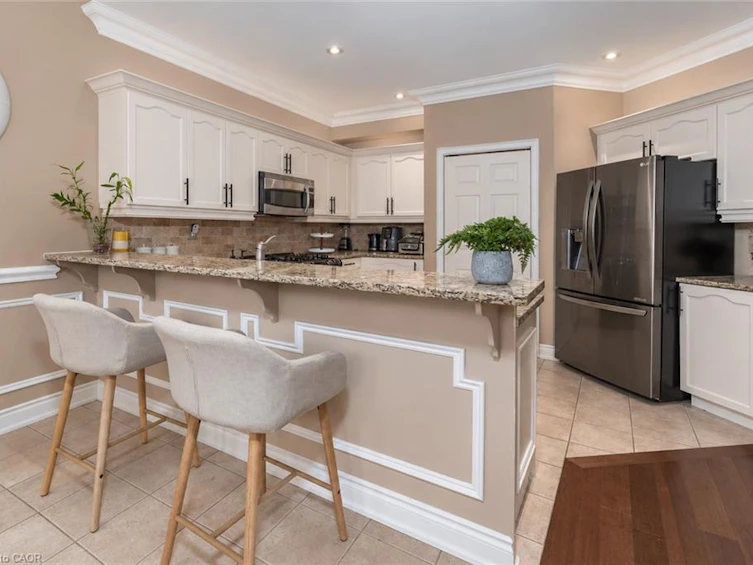 151 Moore Crescent, Hamilton, ON, L9G 4Z9 - 11