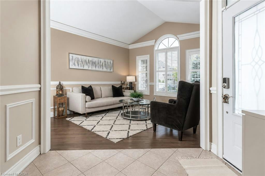 151 Moore Crescent, Hamilton, ON, L9G 4Z9 - 5