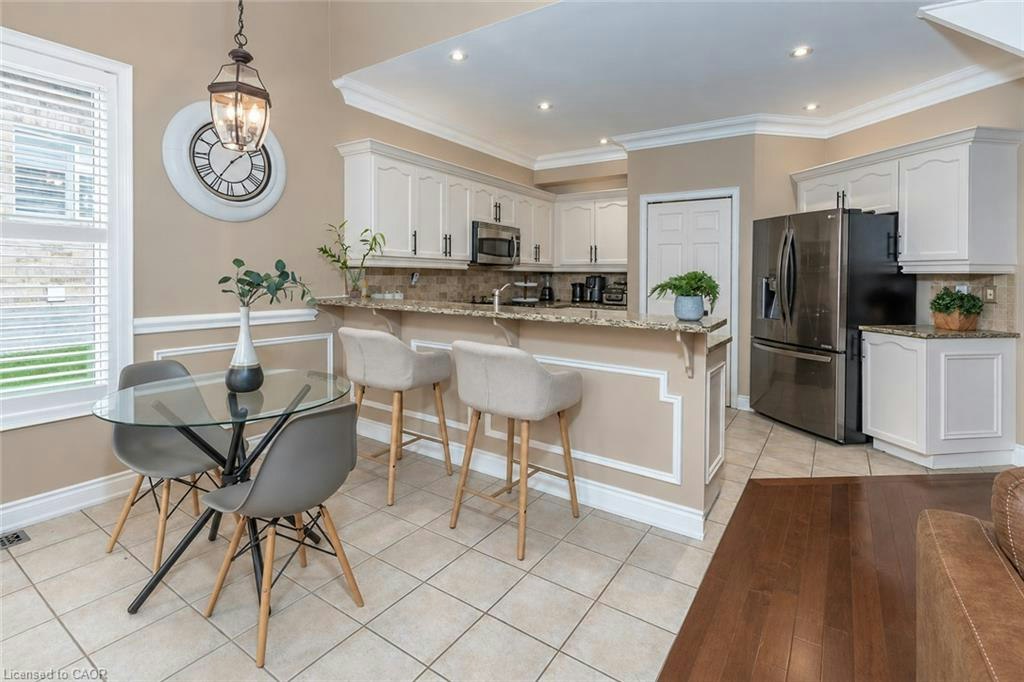 151 Moore Crescent, Hamilton, ON, L9G 4Z9 - 10
