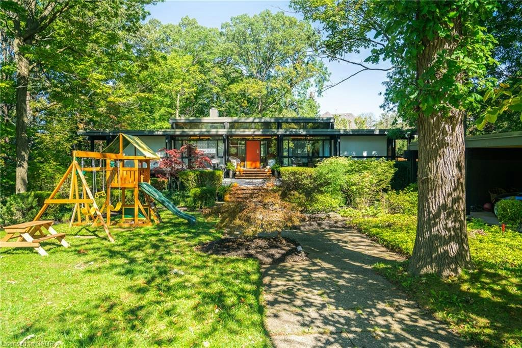 15 Wood Dale Drive, St. Catharines, ON, L2T 1Y9 - 3