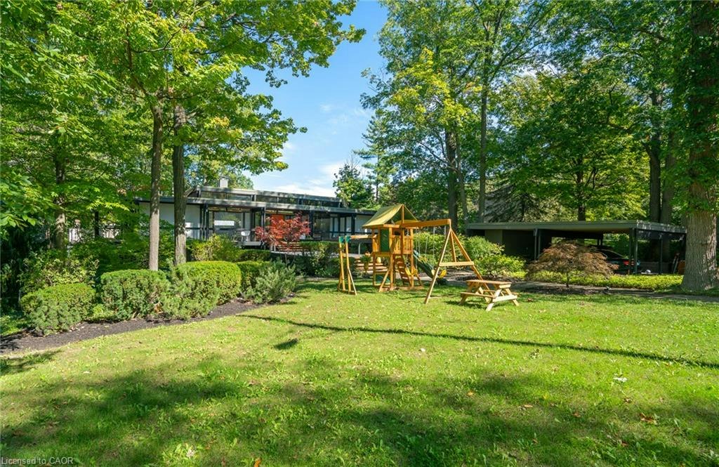 15 Wood Dale Drive, St. Catharines, ON, L2T 1Y9 - 4