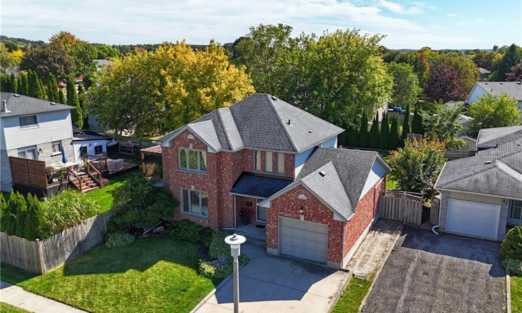 37 Woodcroft Place